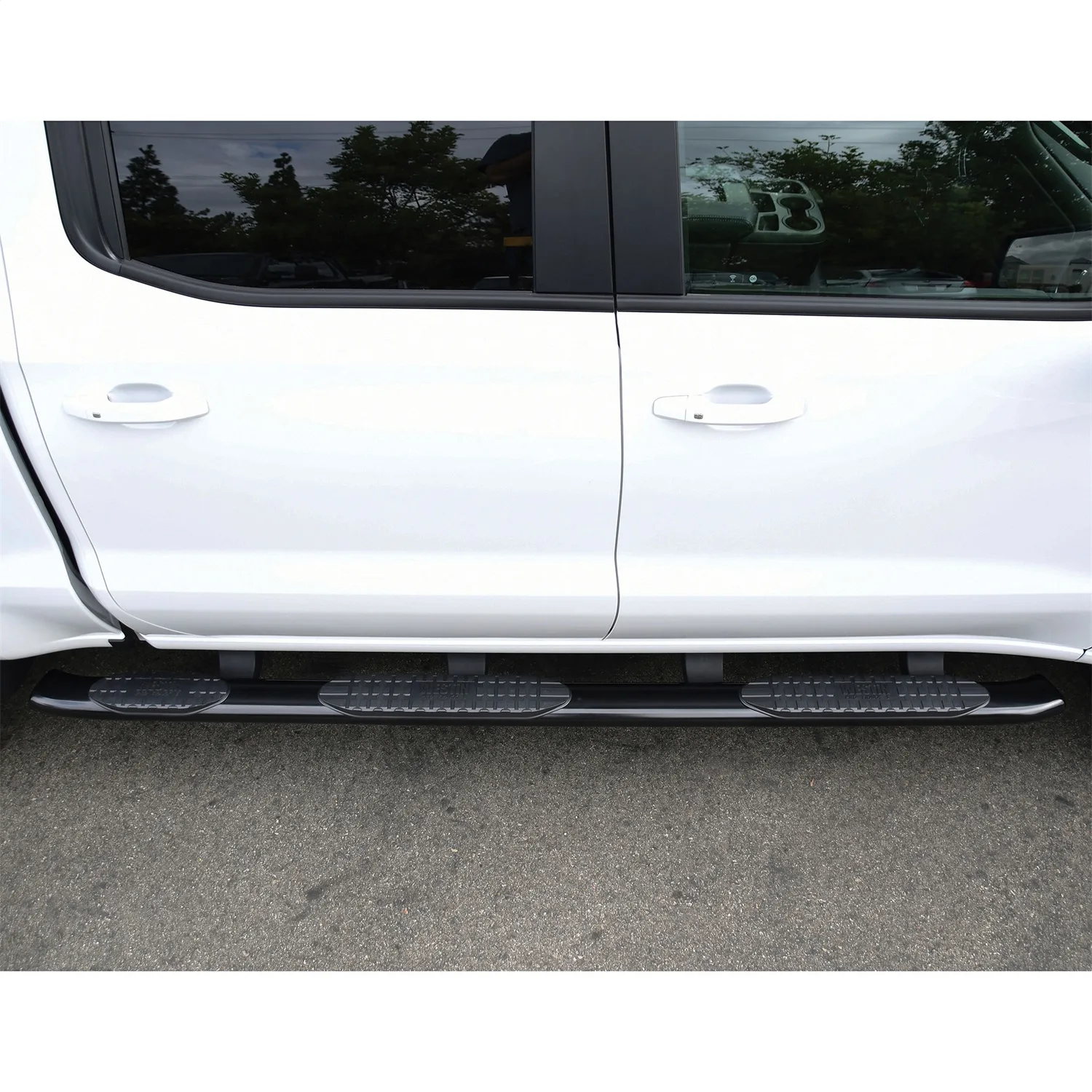 Westin PRO TRAXX 5 Oval W2W Nerf Step Bars