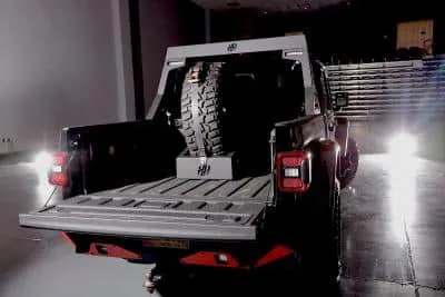 Hammerhead 2018-2023 Jeep Gladiator Spare Bed Tire Carrier