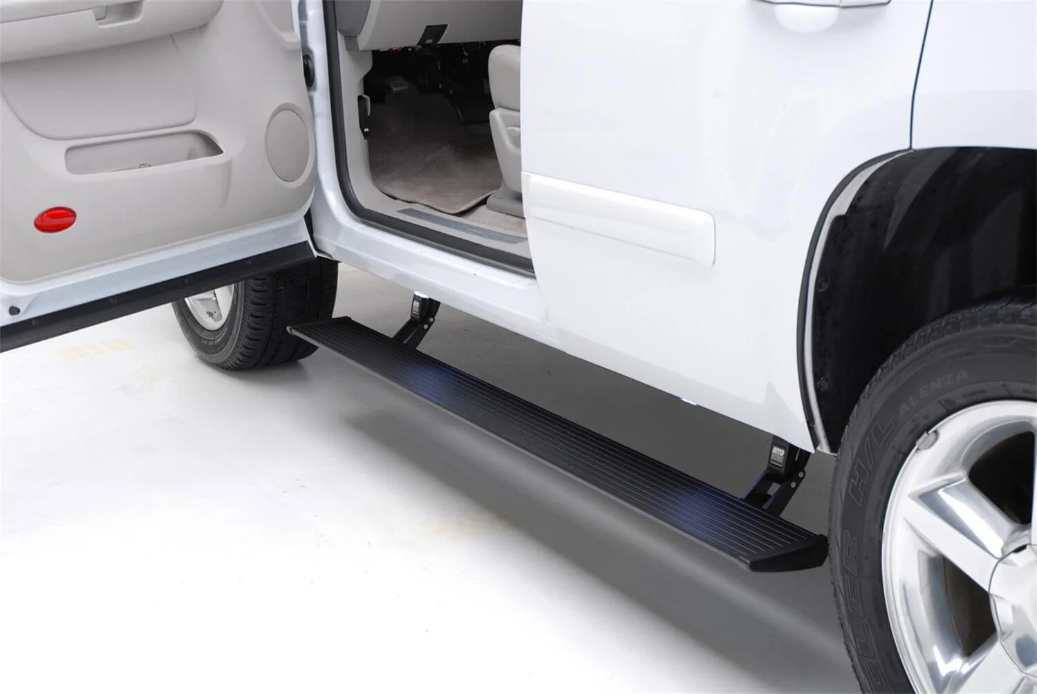 Powerstep Plug-N-Play - 23-25 Chevrolet/GMC Colorado/Canyon