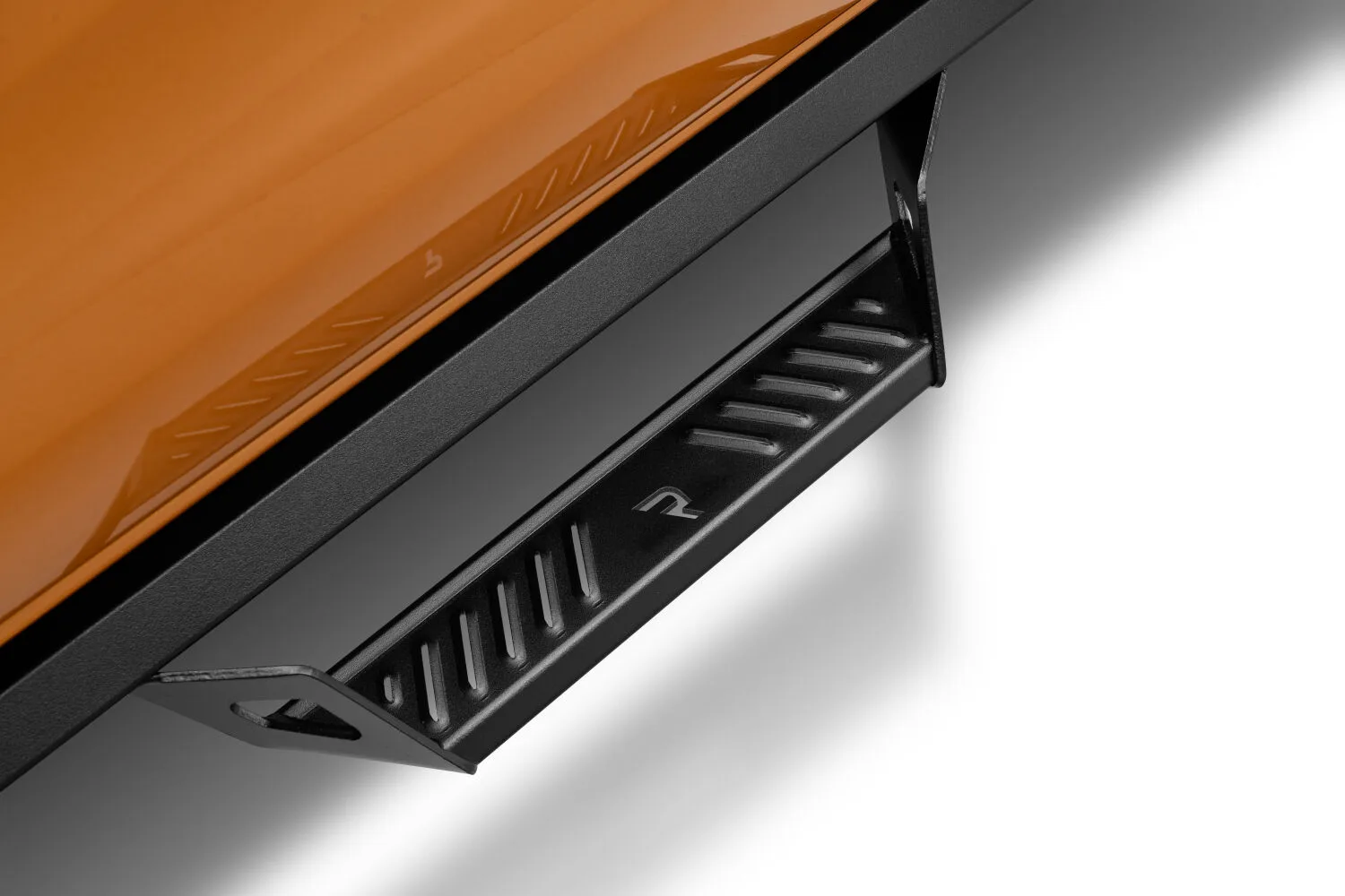 BKES-NFBn-fab-predator-pro-2019-ford-ranger-orange-studio-03