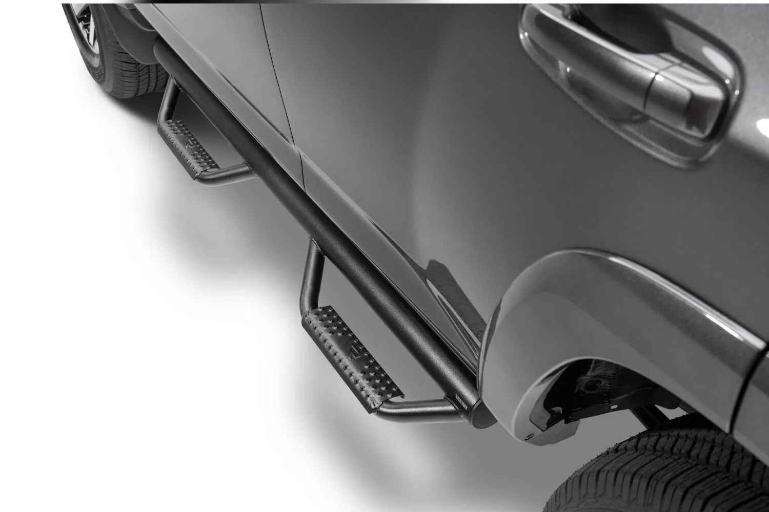 BKES-NFBnfab-nerf-step-textured-2019-toyota-4runner-gray-studio-02