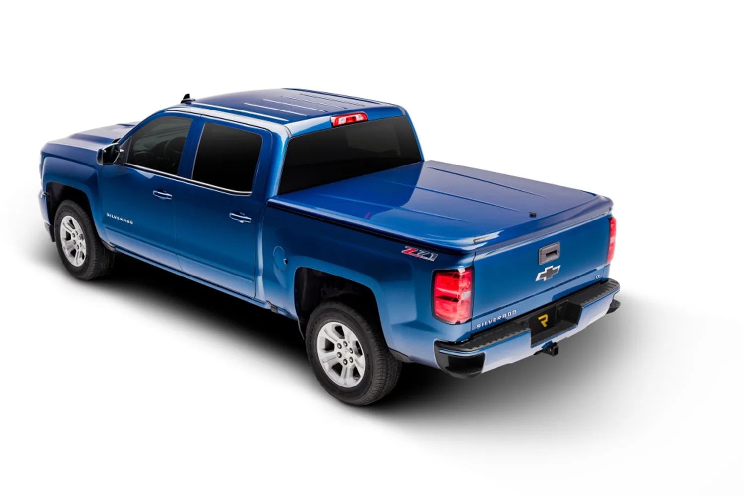LUX 21-25 F150 5ft.7in. (Includes Lightning) w/out Pro-Access Tailgate-B3 Tonneau Cover