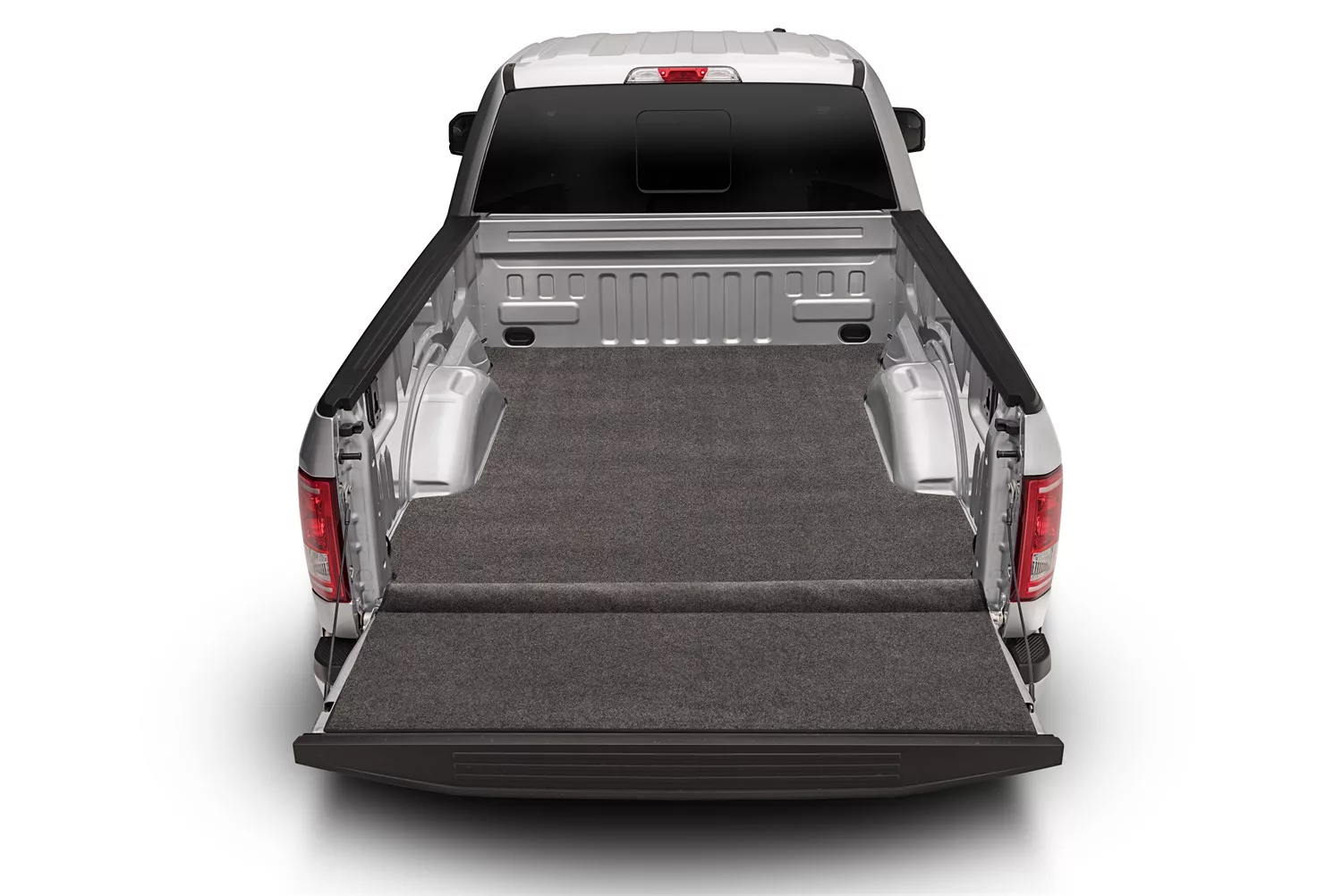 XLT BEDMAT FOR SPRAY-IN OR NO BED LNR 19+(NEW BODY) GM 6ft.6in. W/O MLTI-PRO TLG