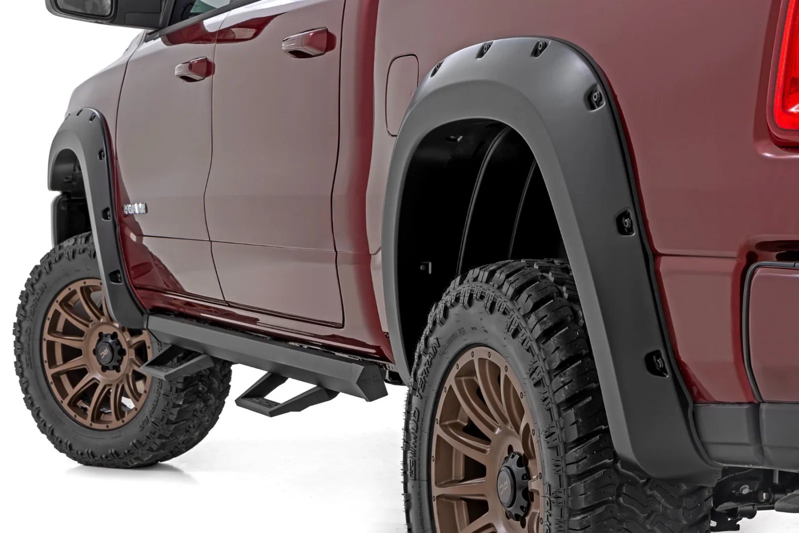 Pocket Fender Flares - PRV Delmonico Red - Ram 1500 2WD/4WD (2025)