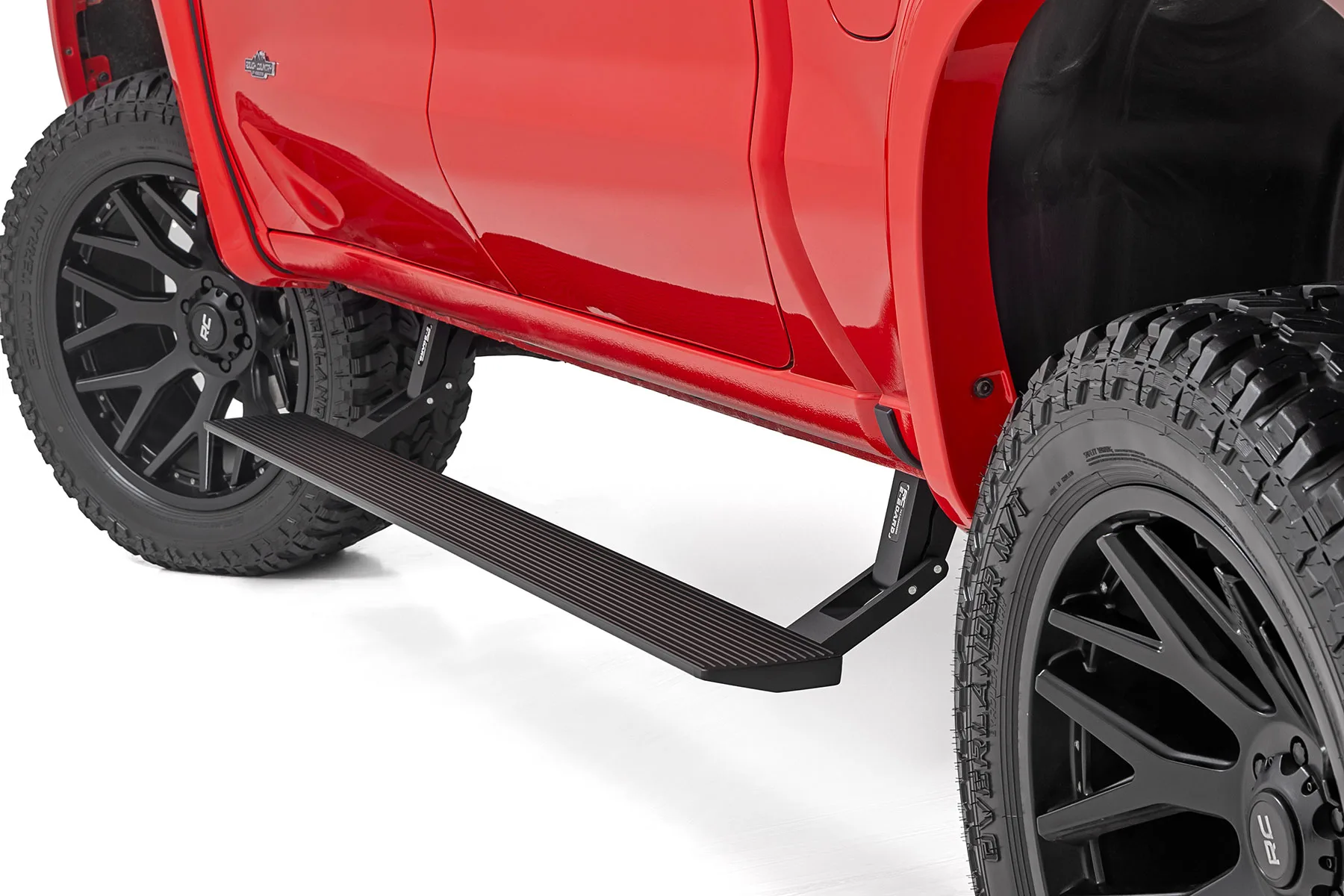 Power Running Boards - Dual Electric Motor - Crew Cab - Chevy/GMC 1500/2500HD/3500HD (19-25)