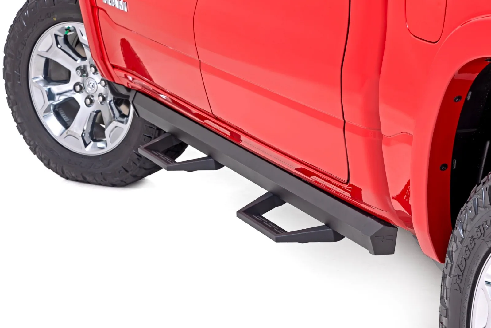 SRL2 Adj Aluminum Step - Crew Cab - Ram 1500 (19-25)/1500 TRX (21-24)