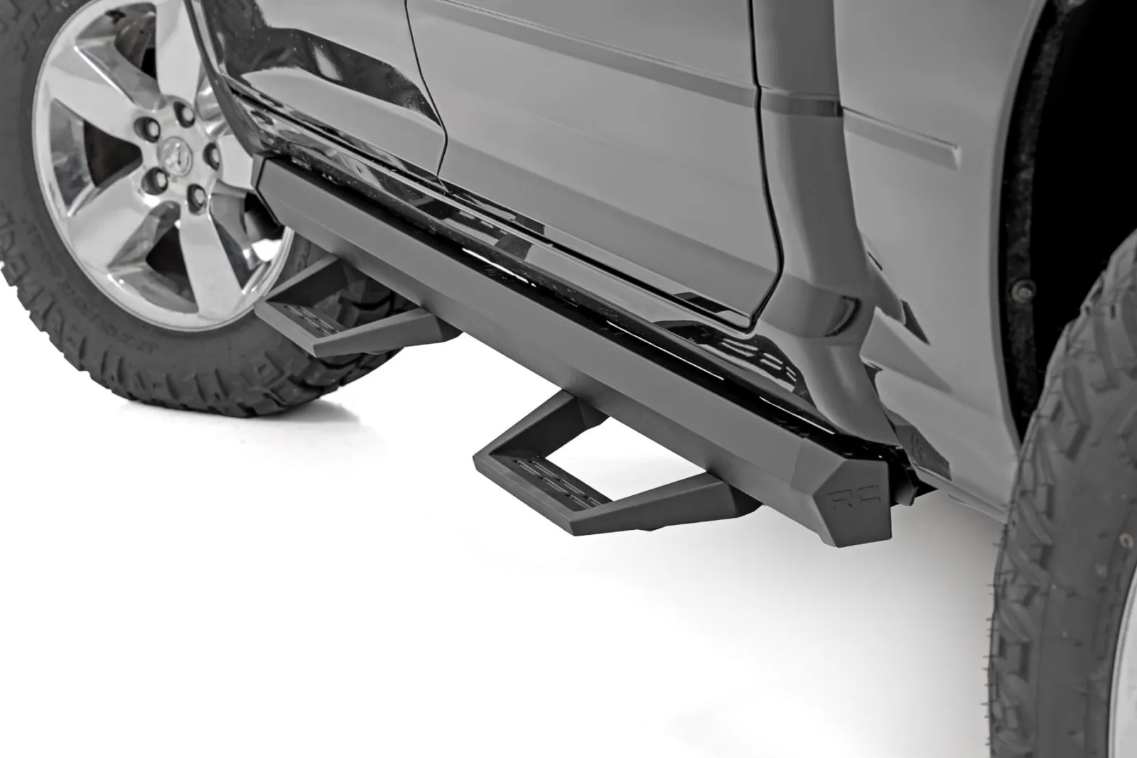 SRL2 Adj Aluminum Step - Crew Cab - Ram 1500/2500/3500 2WD/4WD (2010-2018 & Classic)