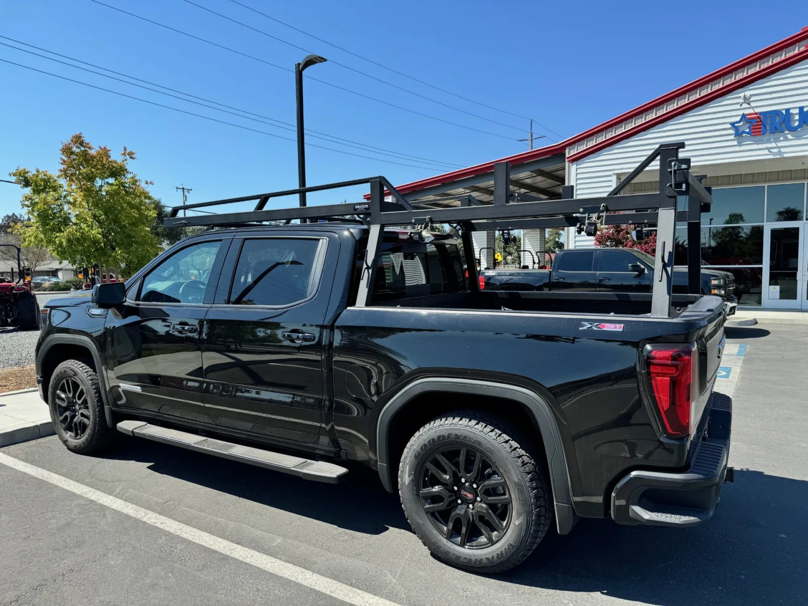 Campway's custom Extreme Duty lumber rack, truck rack